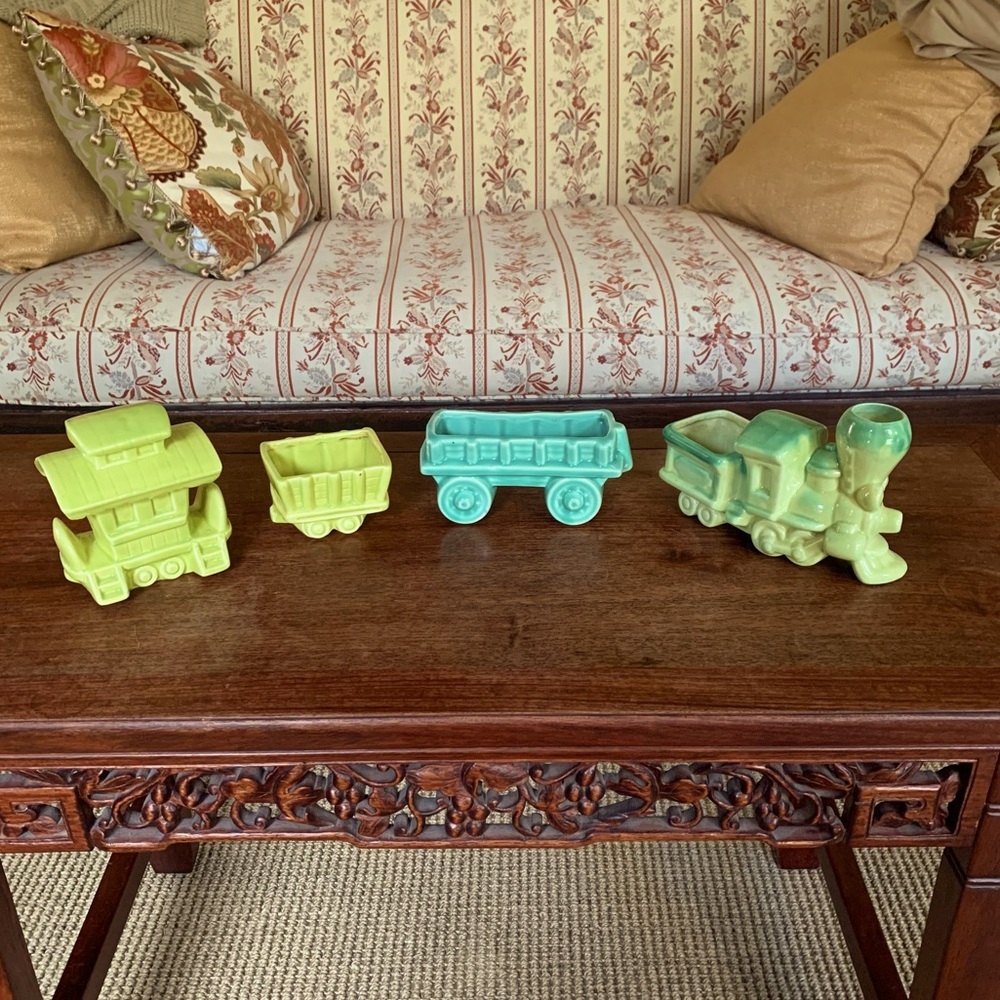 Vintage Ceramic 🚂 Train Planter Set